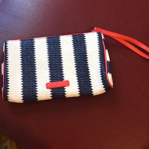 Vera Bradley clutch / wristlet